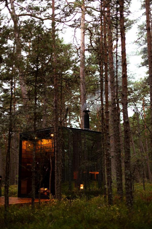 Oeoed Hoetels Rooslepa - Fika, Mysa , Skoent-With Sauna Exterior photo
