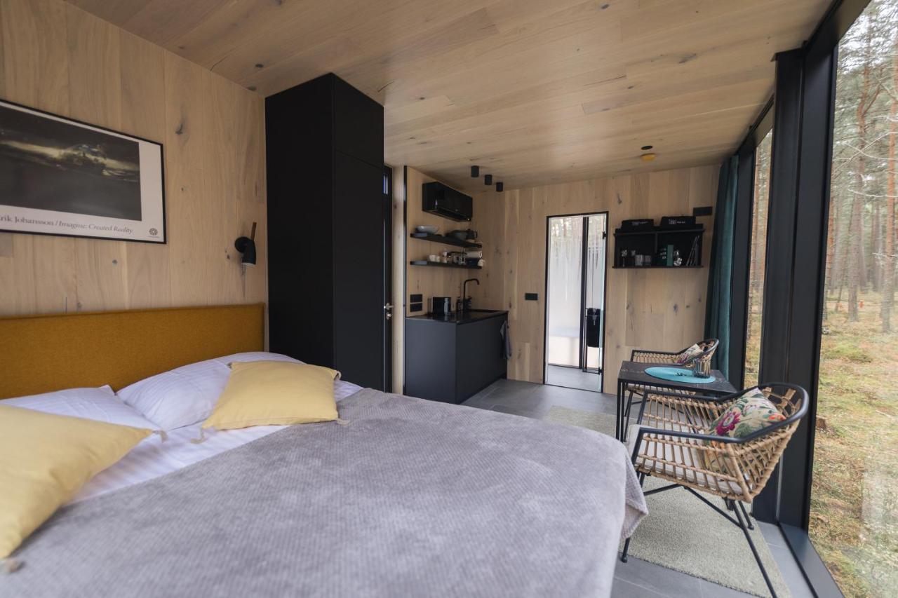 Oeoed Hoetels Rooslepa - Fika, Mysa , Skoent-With Sauna Exterior photo